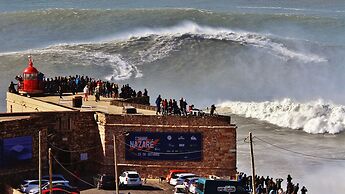 Peniche Surf Lodge - Hostel
