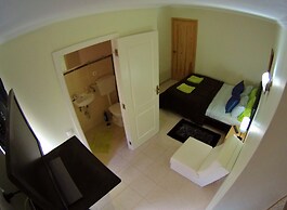 Peniche Surf Lodge - Hostel