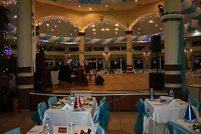 Nysa Hotel