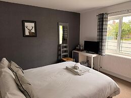 Burlton Inn