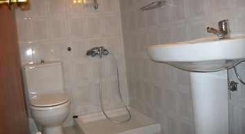 Samaria Pension & Restaurant