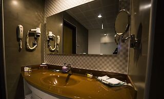 Grand Asya Hotel