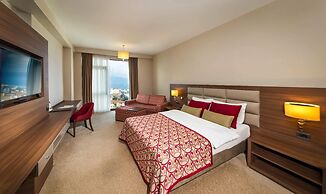 Grand Asya Hotel