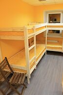 Landmark City Hotel - Hostel