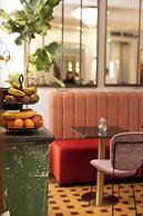 We Boutique Hotel