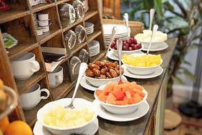 We Boutique Hotel