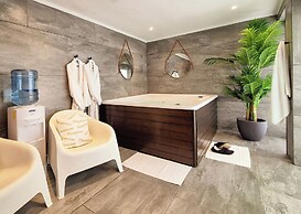 Blue Marlin All-Inclusive Seascape by Dream Resorts