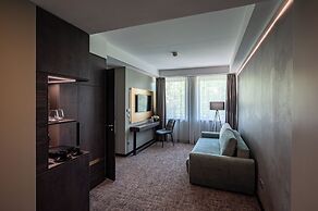 Hotel Azúr Prémium
