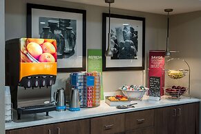 Hampton Inn & Suites Knoxville Papermill Drive