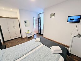 Main Square Apartments & More