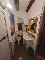 Main Square Apartments & More