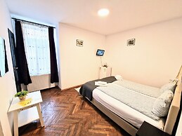 Main Square Apartments & More