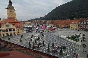 Main Square Apartments & More