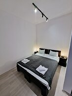 Main Square Apartments & More