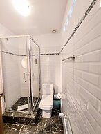 Main Square Apartments & More