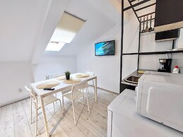 Main Square Apartments & More