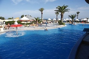 Royal Lido Resort & Spa