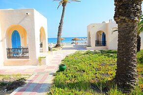 Royal Lido Resort & Spa