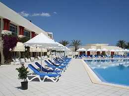 Royal Lido Resort & Spa