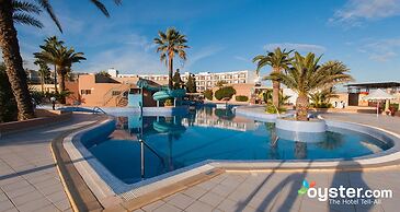 Royal Lido Resort & Spa