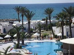 Royal Lido Resort & Spa