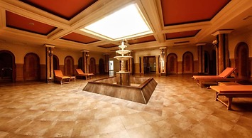 Royal Lido Resort & Spa