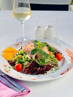 Regency Torviscas Apartments Suites