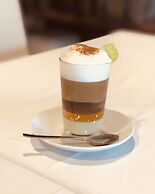 Regency Torviscas Apartments Suites