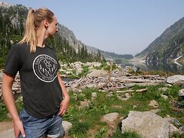 Dancing Bear Inn Hostel