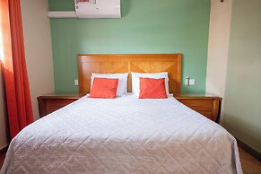 Punto di Oro Residences