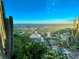 Punto di Oro Residences