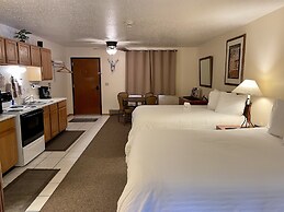 Whitetail Creek Resort