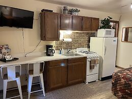 Whitetail Creek Resort