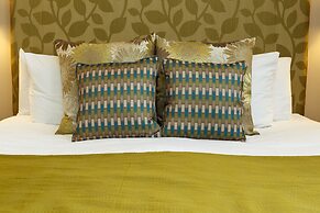 Kingfisher Townhouse