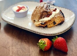 Kingfisher Townhouse