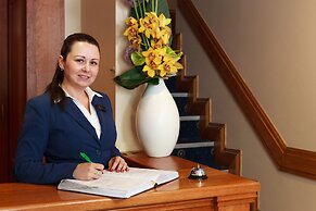 Kingfisher Townhouse