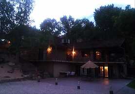 Canyon Vista Lodge