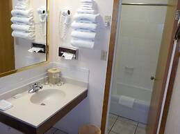 Indian Hills Inn & RV Park