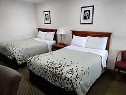 Indian Hills Inn & RV Park