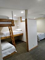 Indian Hills Inn & RV Park