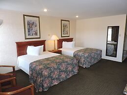 Indian Hills Inn & RV Park