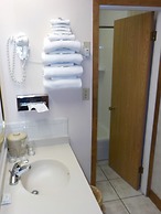 Indian Hills Inn & RV Park