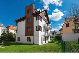 Apartinfo Apartments - Blue Side Family