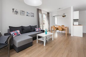 Apartinfo Apartments - Blue Side Family