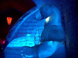 Chena Hot Springs Resort