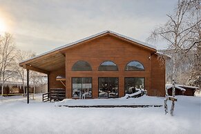 Chena Hot Springs Resort