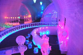 Chena Hot Springs Resort