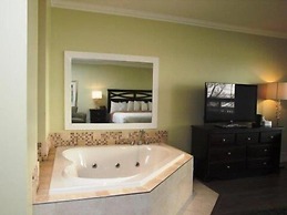 Sands on Golden Lake