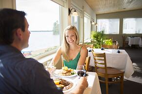 Sands on Golden Lake