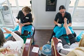 Sands on Golden Lake